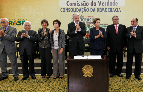 12.06.13_Edson Teles_O silêncio como uma política de memória