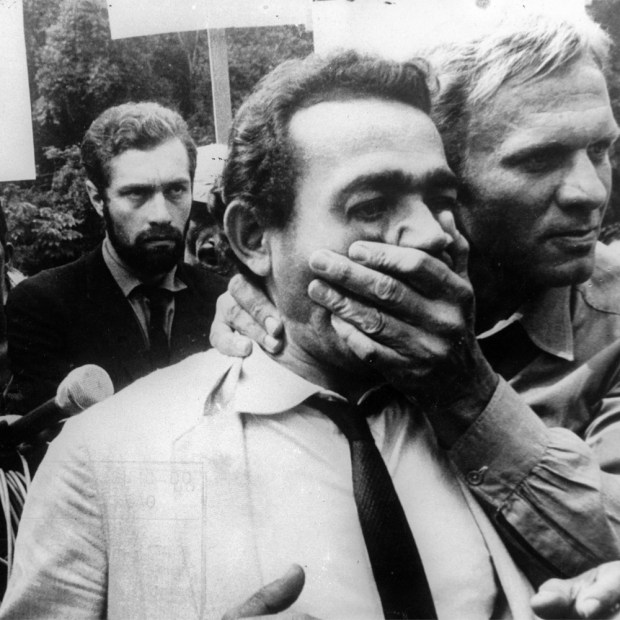 12.12.20_Por que políticas públicas de comunicação são fundamentais para a democracia_Dênis de Moraes